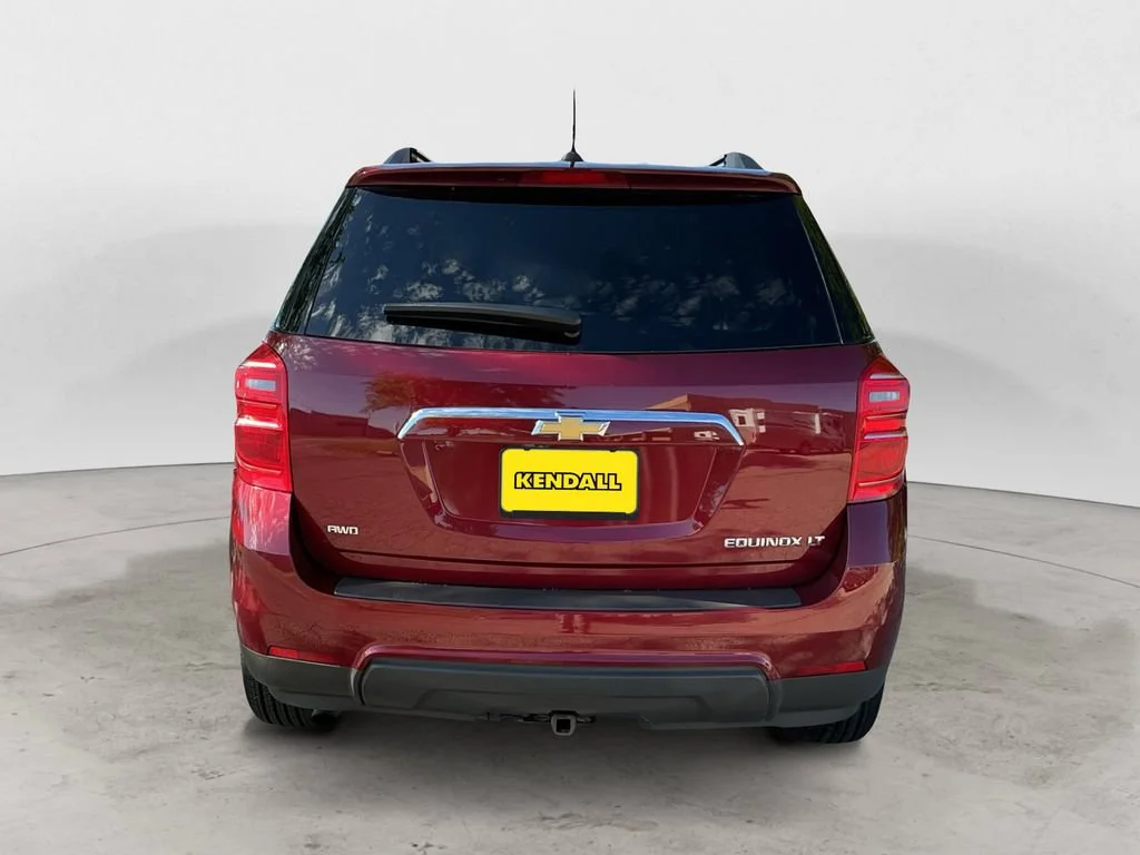 Used 2016 SIREN RED TINTCOAT Chevrolet LT image 6