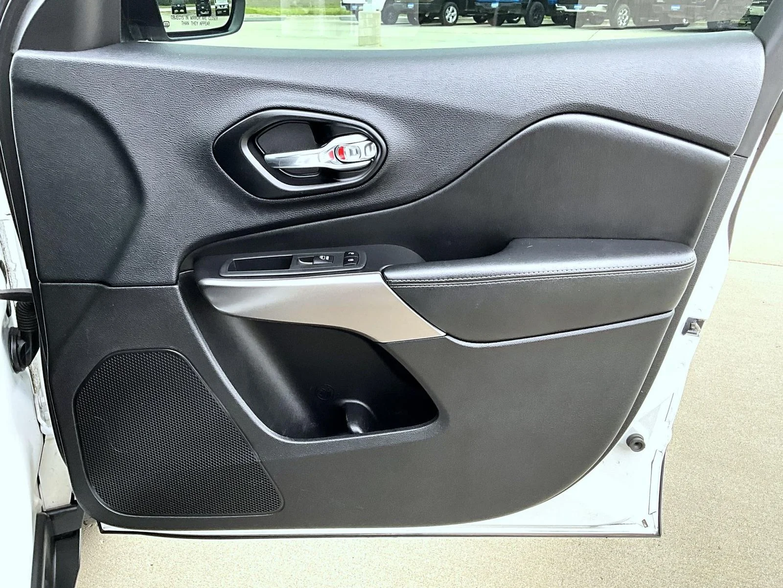 Used 2021 White Jeep Limited image 17
