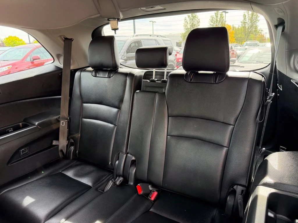 Used 2018 Crystal Black Pearl Honda Elite image 34