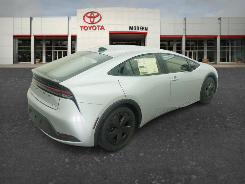 New 2027 Cutting Edge Toyota LE image 18