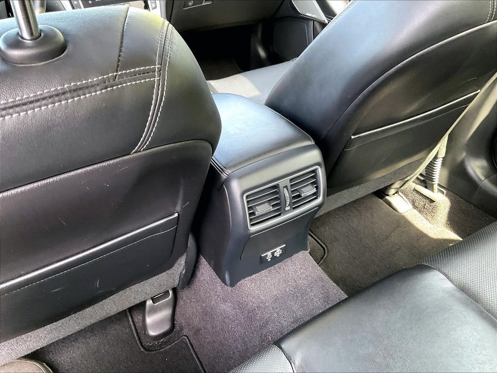 Used 2023 Black INFINITI LUXE image 28