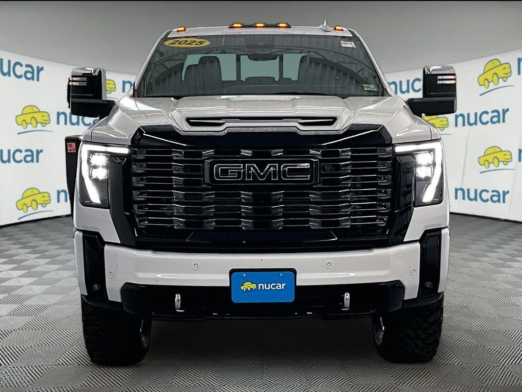 Used 2025 Summit White GMC Denali Ultimate image 2