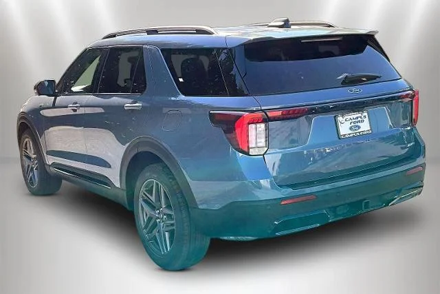 New 2026 Vapor Blue Metallic Ford ST-Line image 15