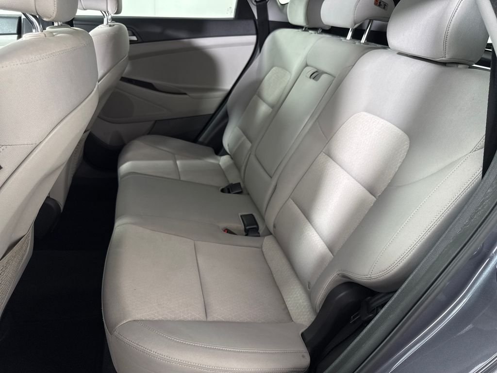Used 2018 Gray Hyundai SEL image 13