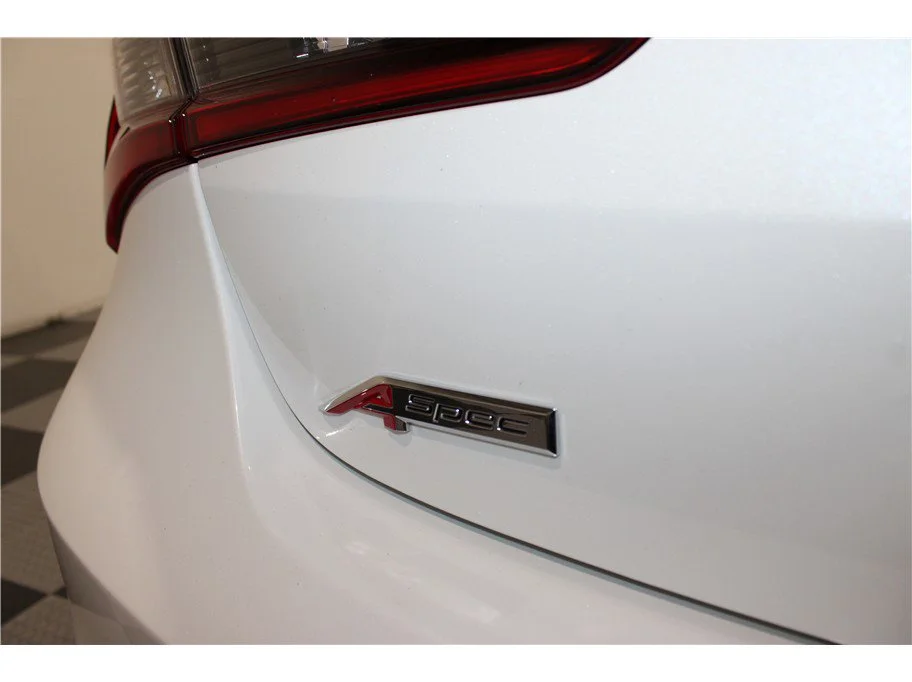 Used 2019 White Acura Premium & A-SPEC Pkgs Sedan 4D image 19