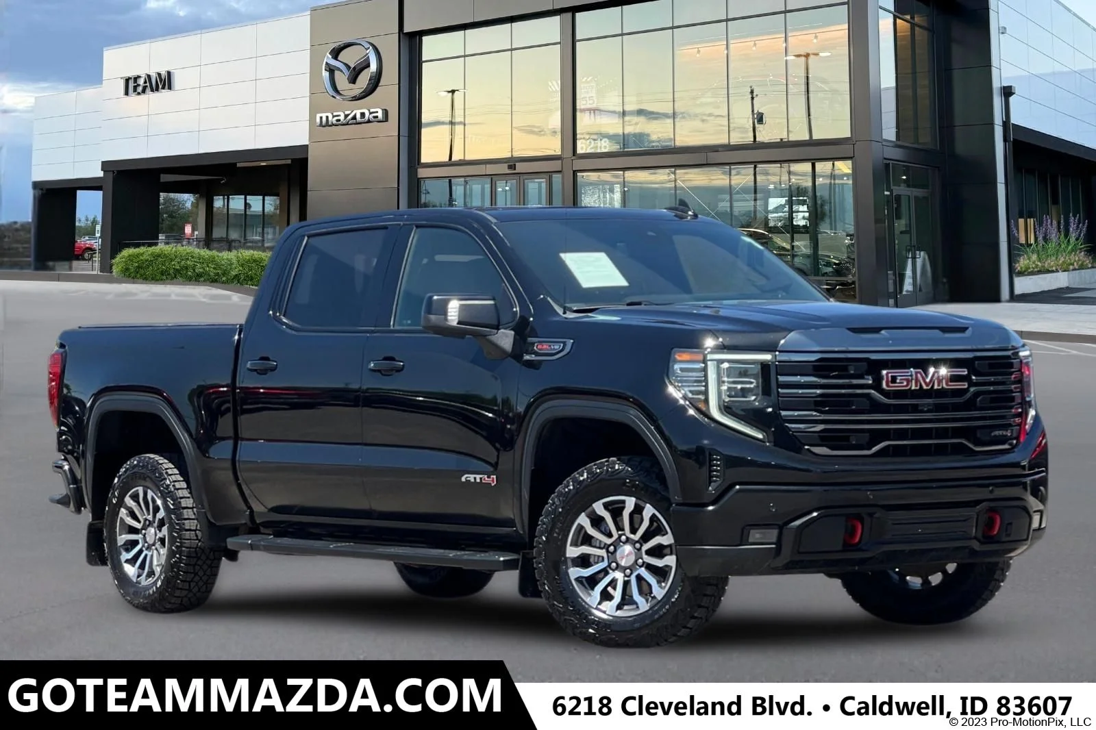 2023 GMC Sierra AT4 4WD Crew Cab Short Box's photo