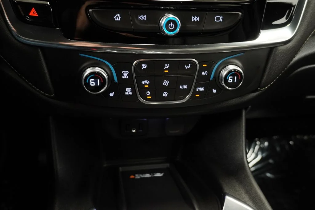 2023 Chevrolet Traverse 3LT - Photo 18