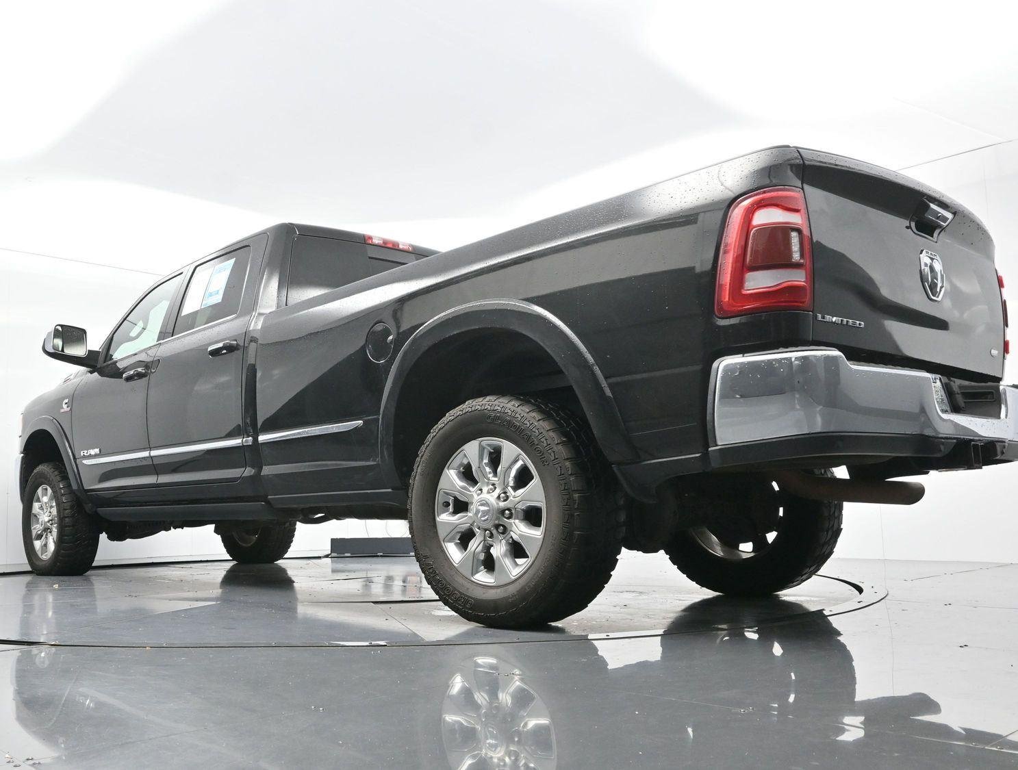 Used 2022 Diamond Black Crystal Pearlcoat Ram Limited image 46