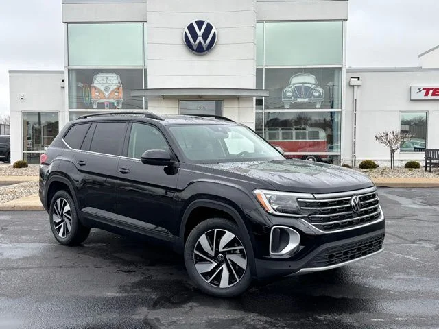 New 2026 Black Volkswagen 2.0T SE w/Technology image 1