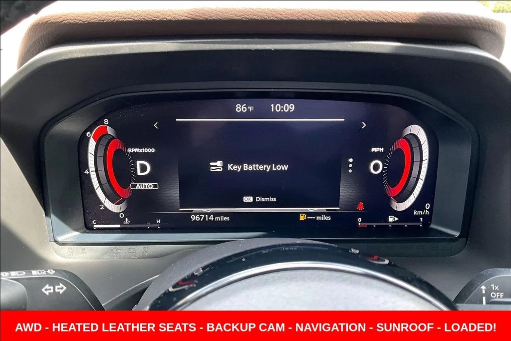 Used 2023 Black Nissan Platinum image 13