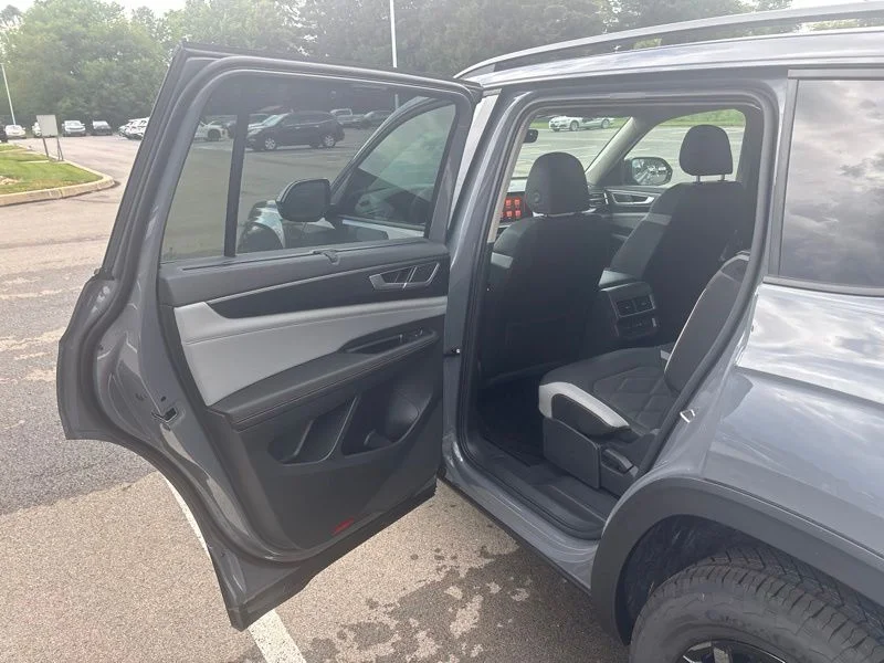 New 2026 Gray Volkswagen 2.0T Peak Edition image 14