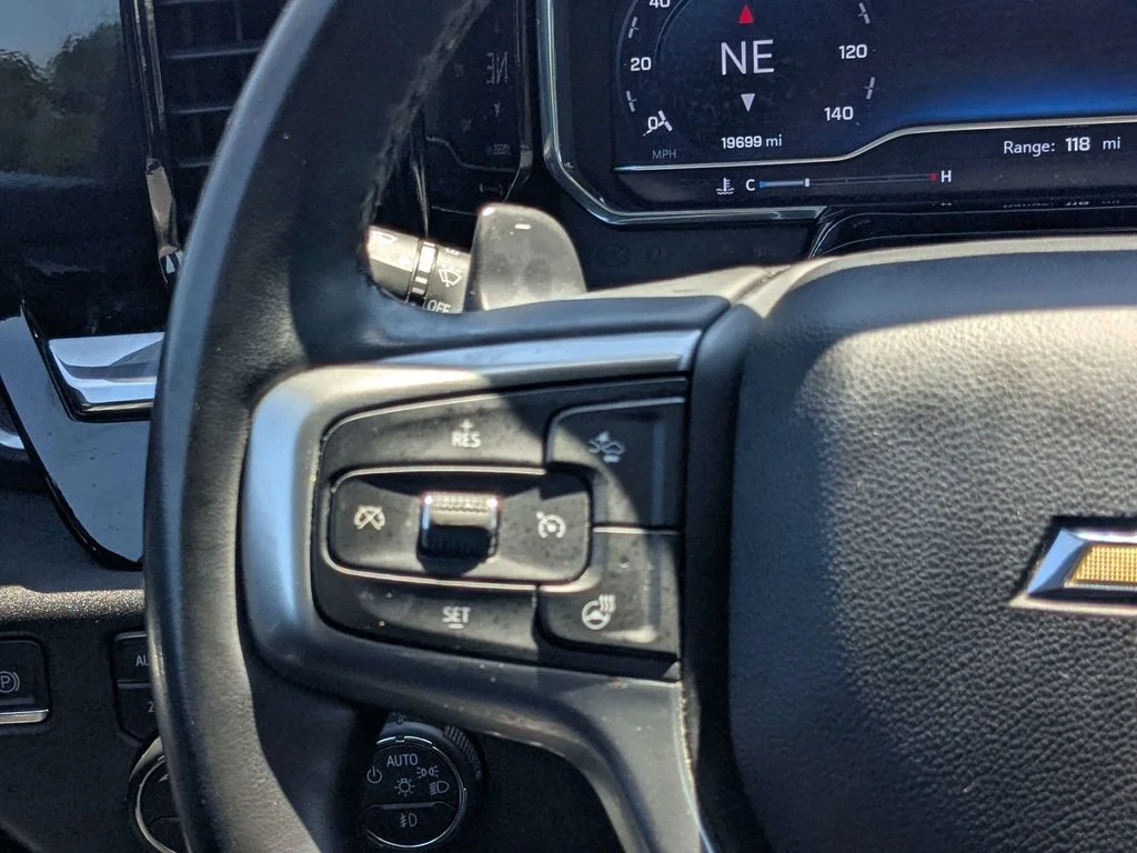 Used 2024 Blue Chevrolet LTZ image 23
