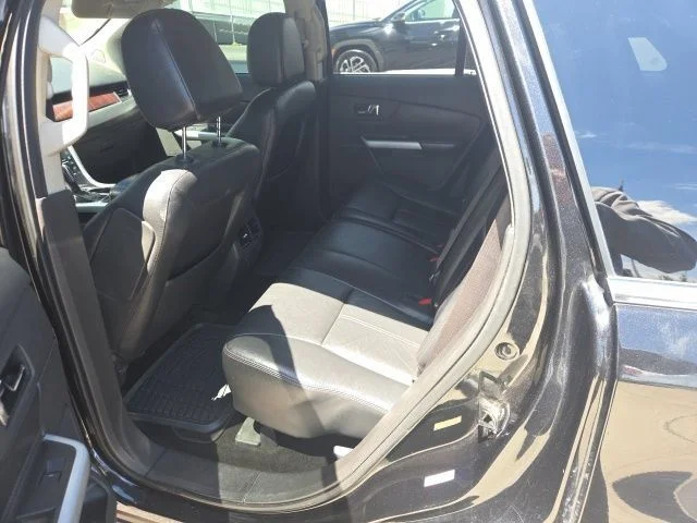 Used 2014 Black Ford Limited image 5
