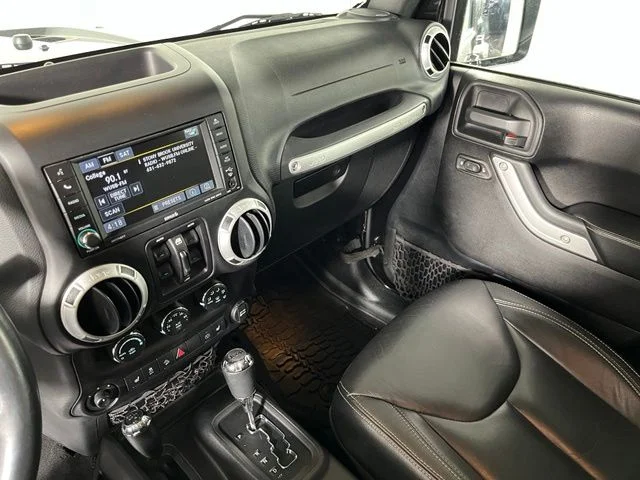 Used 2016 Black Jeep Unlimited Rubicon image 34