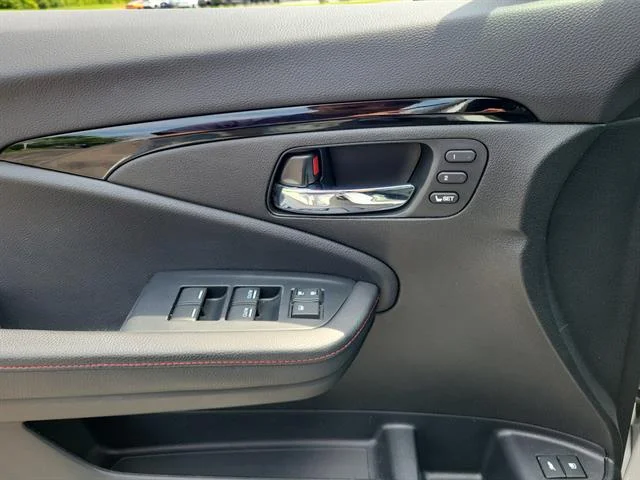 Used 2022 Platinum White Pearl Honda Black Edition image 17