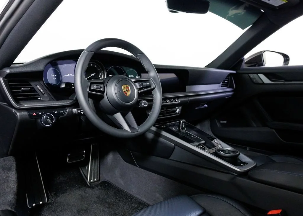 Used 2022 Gentian Blue Metallic Porsche Carrera S image 25