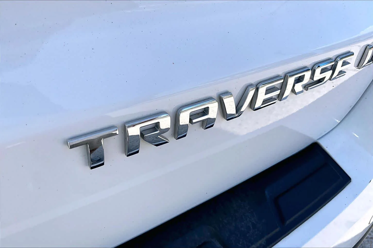 Used 2016 Summit White Chevrolet LT image 31