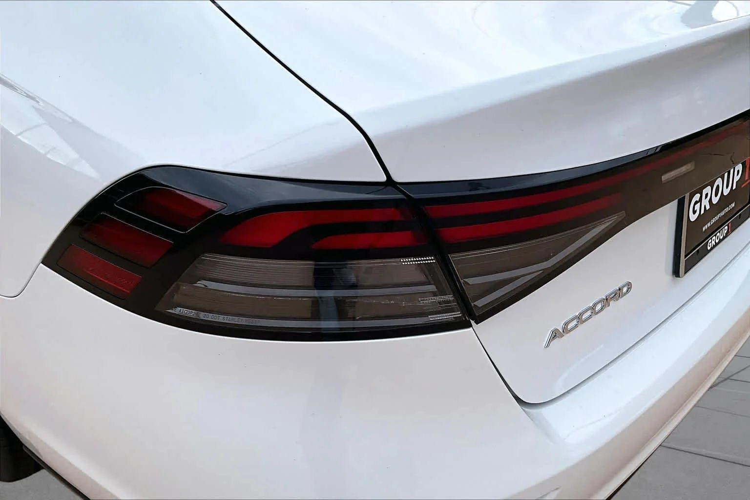 New 2026 Platinum White Pearl Honda LX image 14