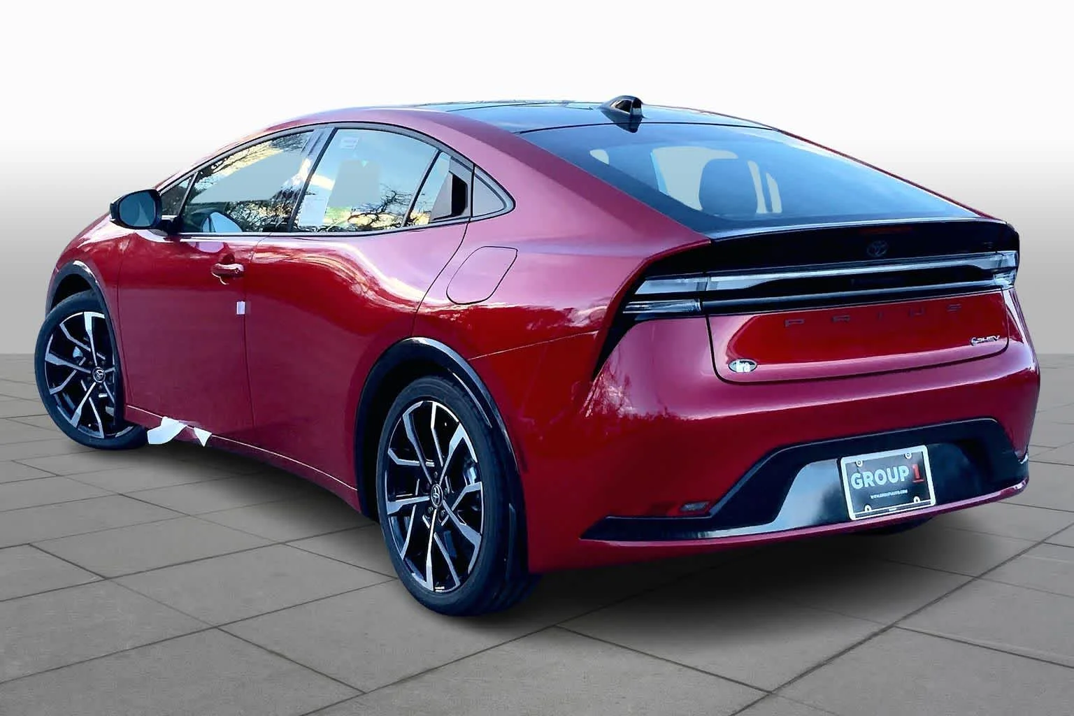 2026 Toyota Prius Plug-in Hybrid XSE - Photo 12