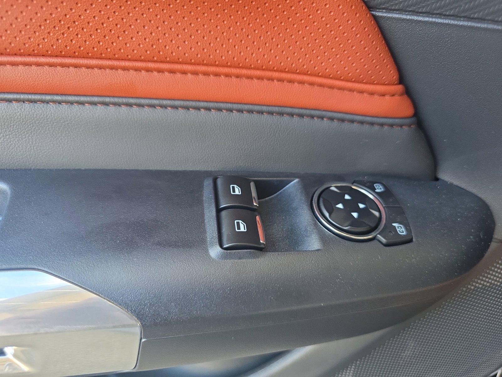 2025 Ford Mustang EcoBoost Premium - Photo 26