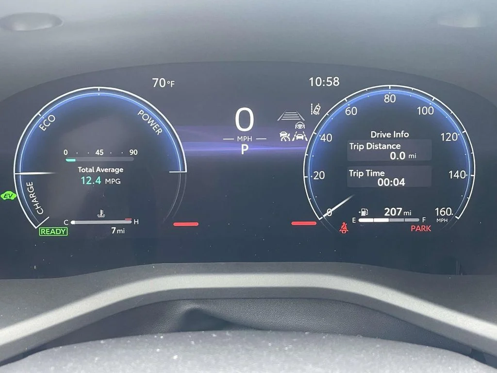 Used 2026 Wind Chill Pearl Toyota XSE image 24