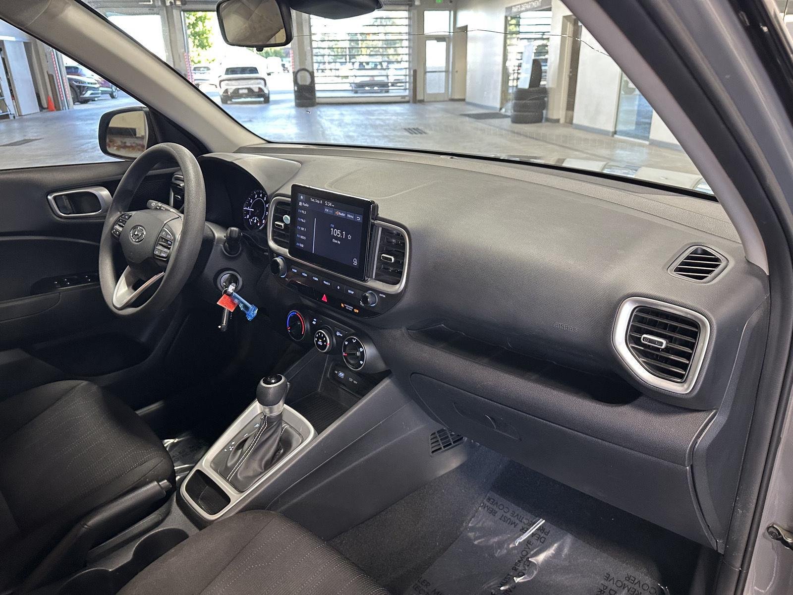 Certified Used 2022 Galactic Gray Hyundai SE image 20