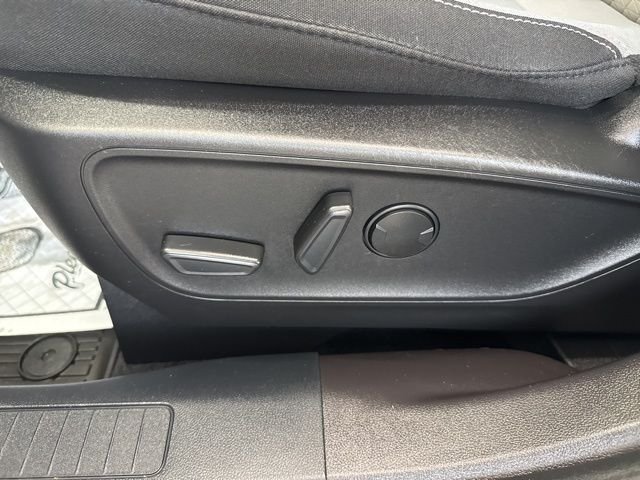 Certified Used 2023 Silver Metallic Ford Active image 17