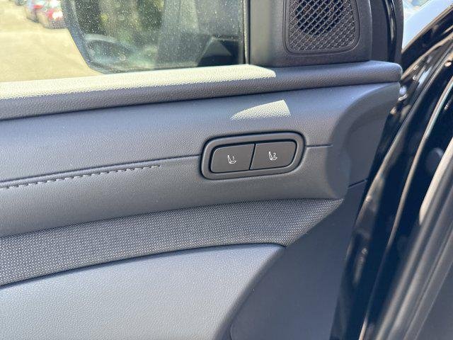 2026 Hyundai Santa Cruz Limited - Photo 13