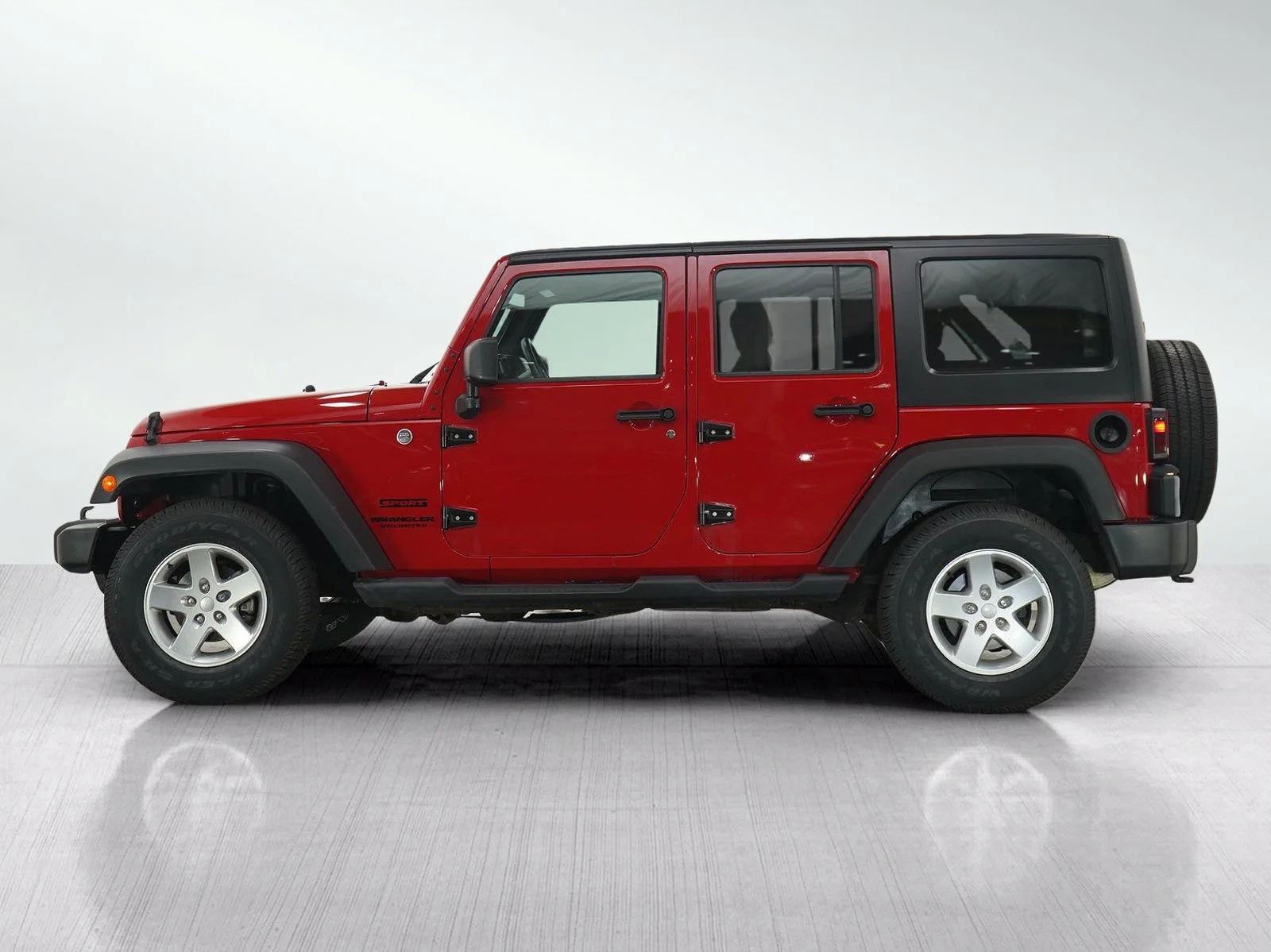 Used 2014 Jeep Wrangler Unlimited Sport with VIN 1C4BJWDG0EL222351 for sale in Wayzata, Minnesota