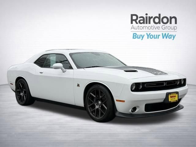 Used 2016 Bright White Clearcoat Dodge R/T Scat Pack image 1