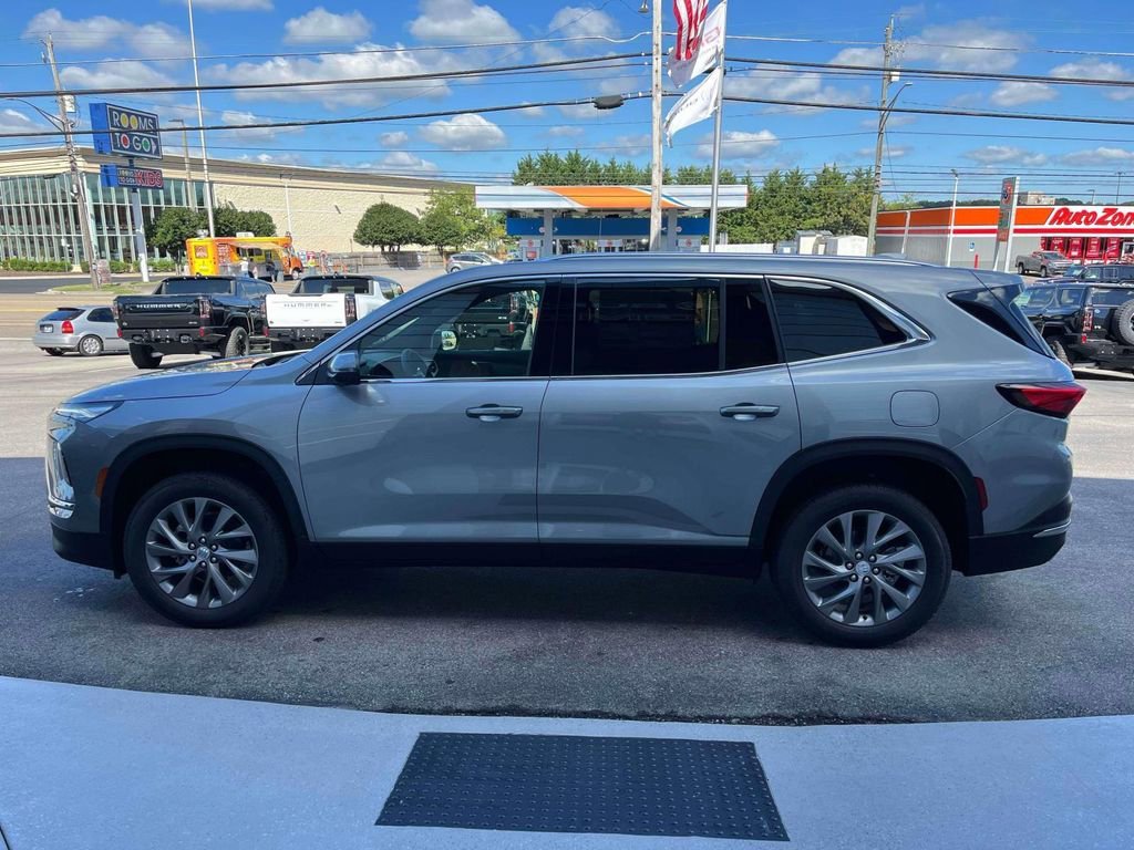 2026 Buick Enclave Preferred - Photo 7