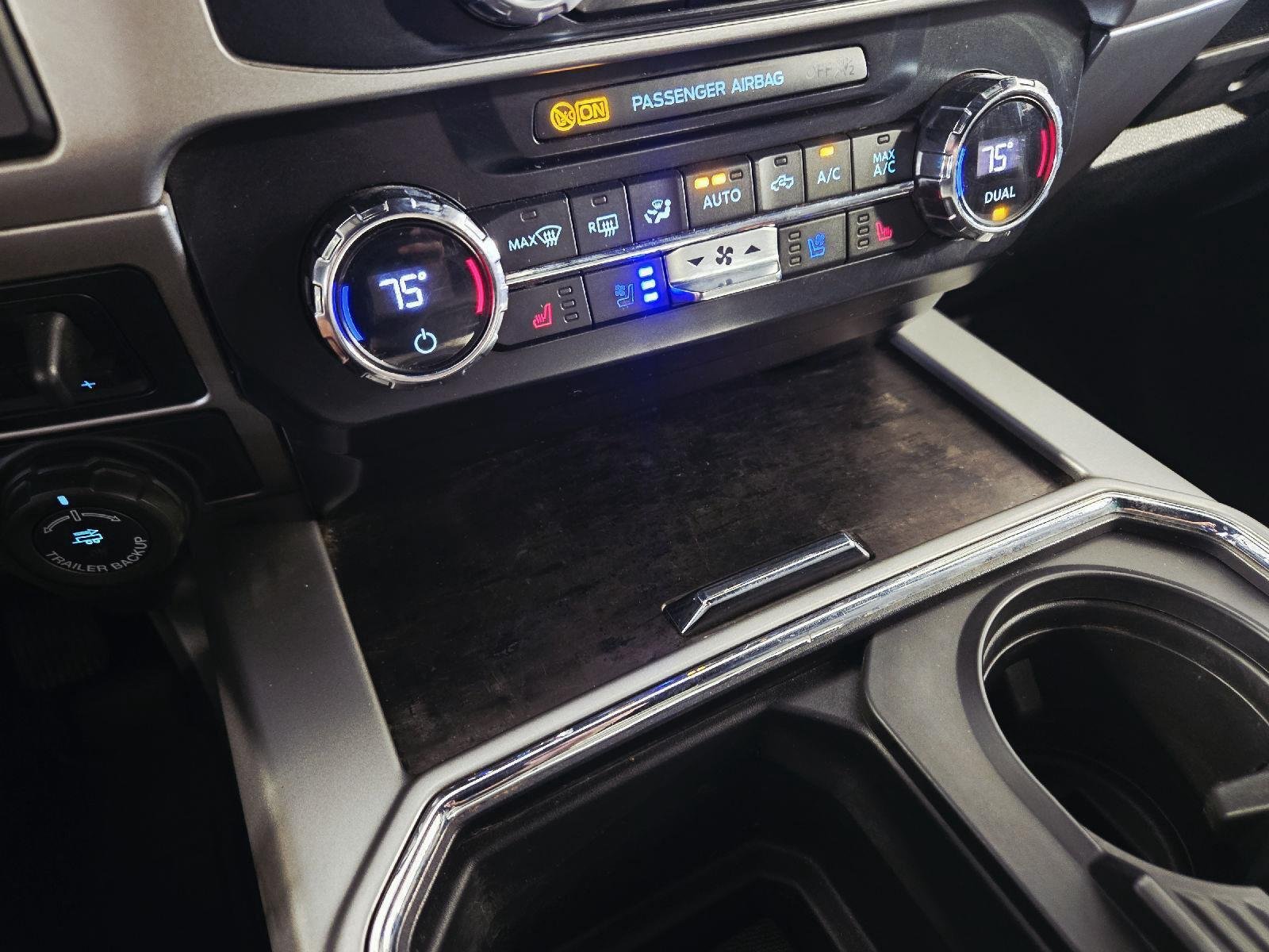 Used 2022 Iconic Silver Ford Lariat image 31