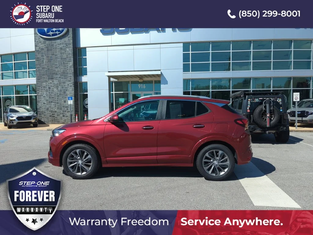 Used 2022 Red Buick Select image 4