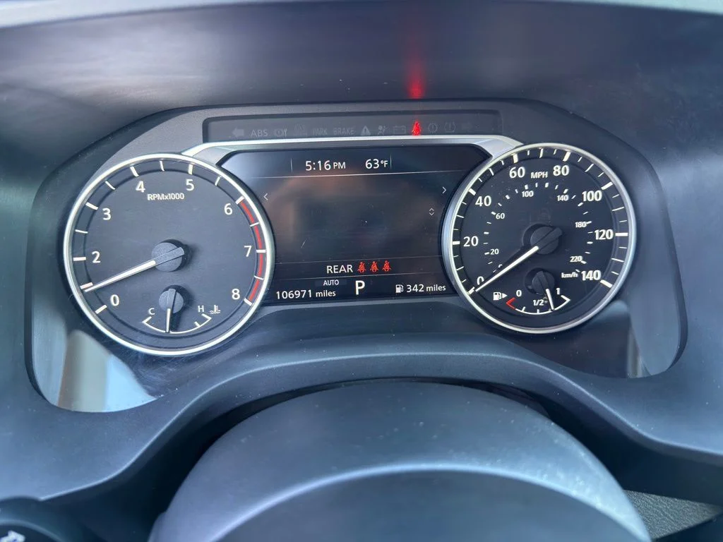 Used 2021 White Nissan SV image 39