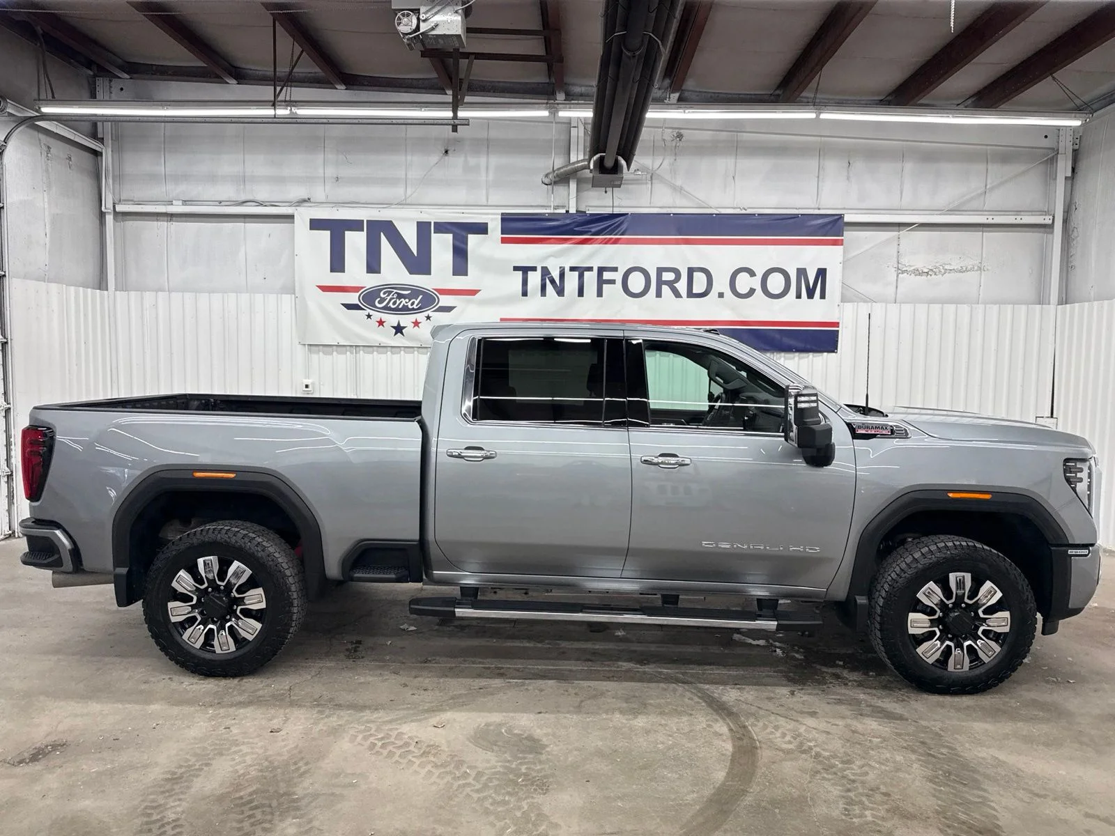 2024 GMC Sierra 2500HD Denali Crew Cab 4WD