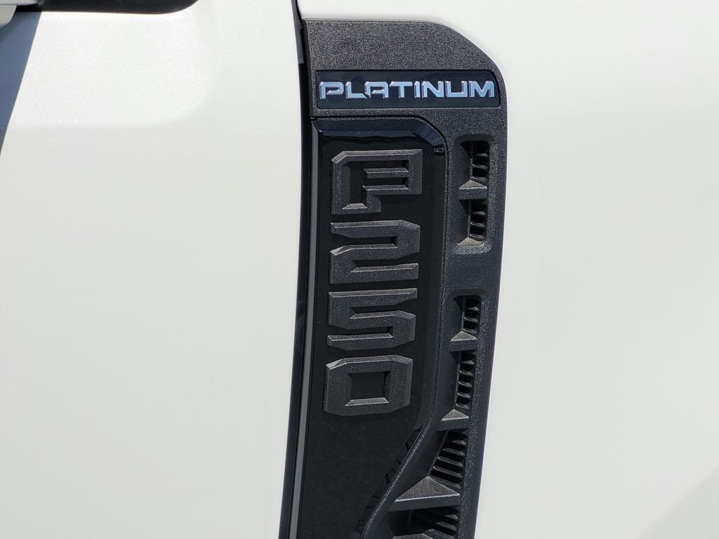 New 2026 Star White Metallic Tri-Coat Ford F-250® Platinum® image 5