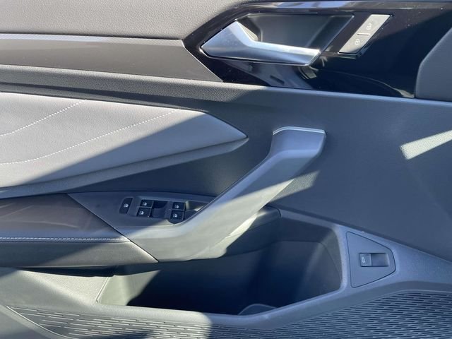 2026 Volkswagen Jetta SEL - Photo 12
