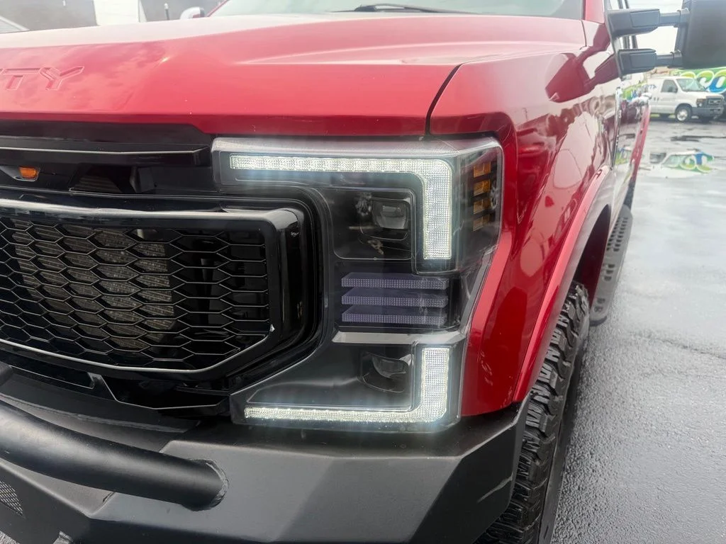 Used 2021 Red Metallic Ford Lariat image 16