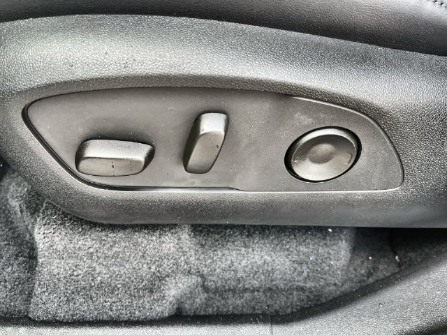 2027 GMC Acadia Elevation - Photo 22