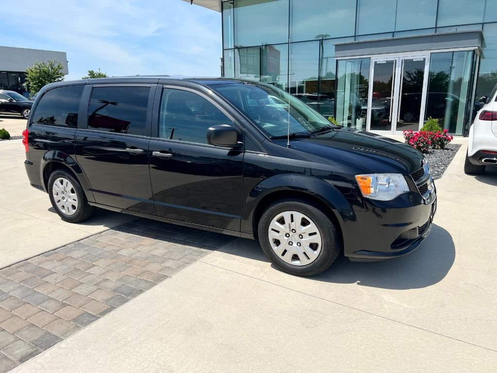 2019 Dodge Grand Caravan SE's photo