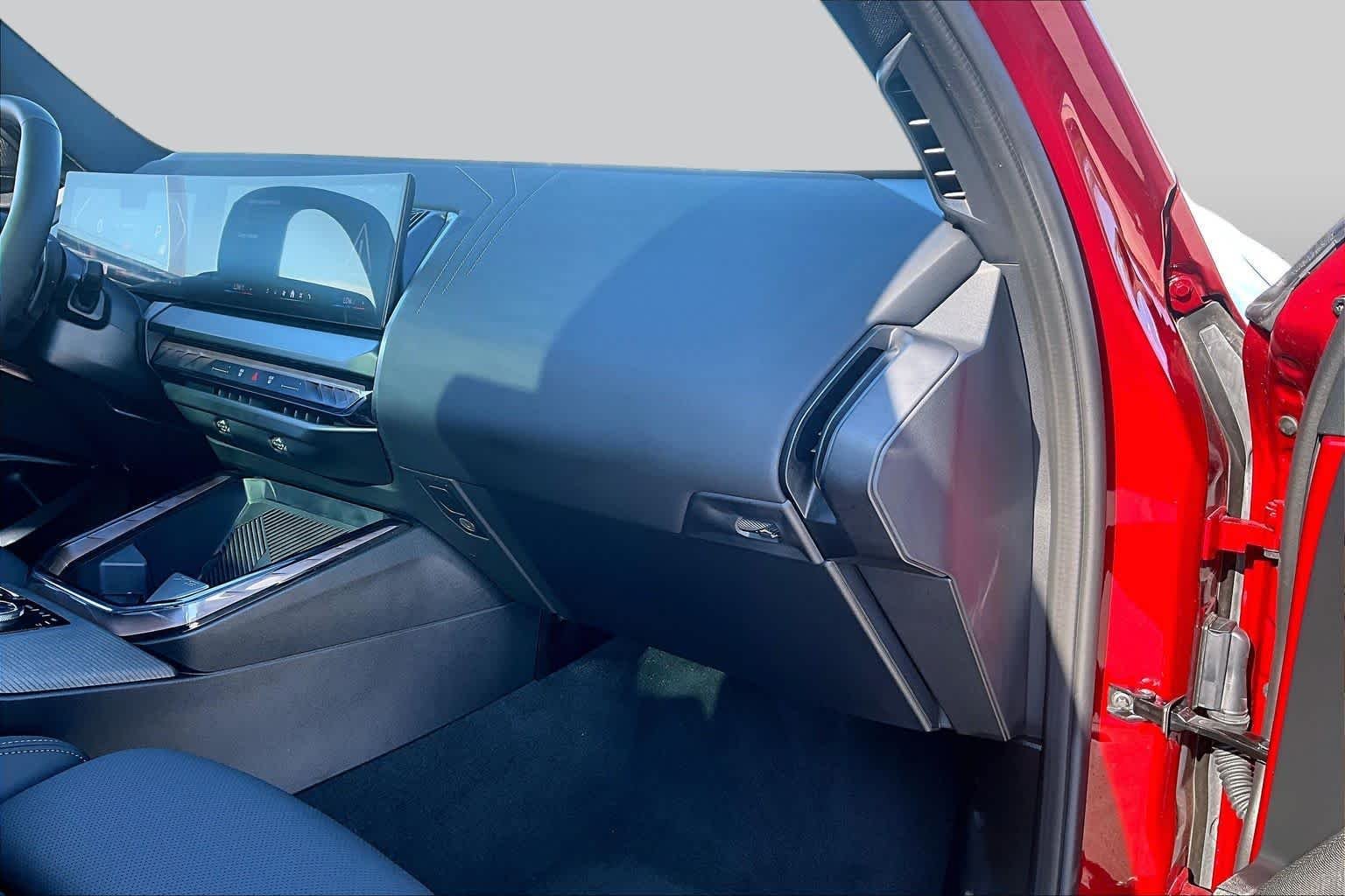 Used 2026 Vegas Red Metallic BMW 30 xDrive image 17
