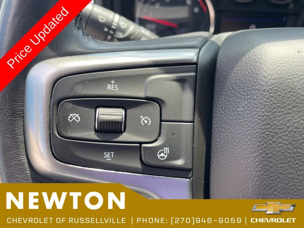 Used 2021 SUMMIT WHITE Chevrolet RST image 14