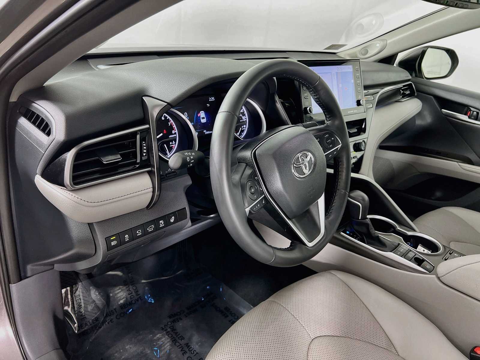 Used 2024 Predawn Gray Mica Toyota XLE image 9