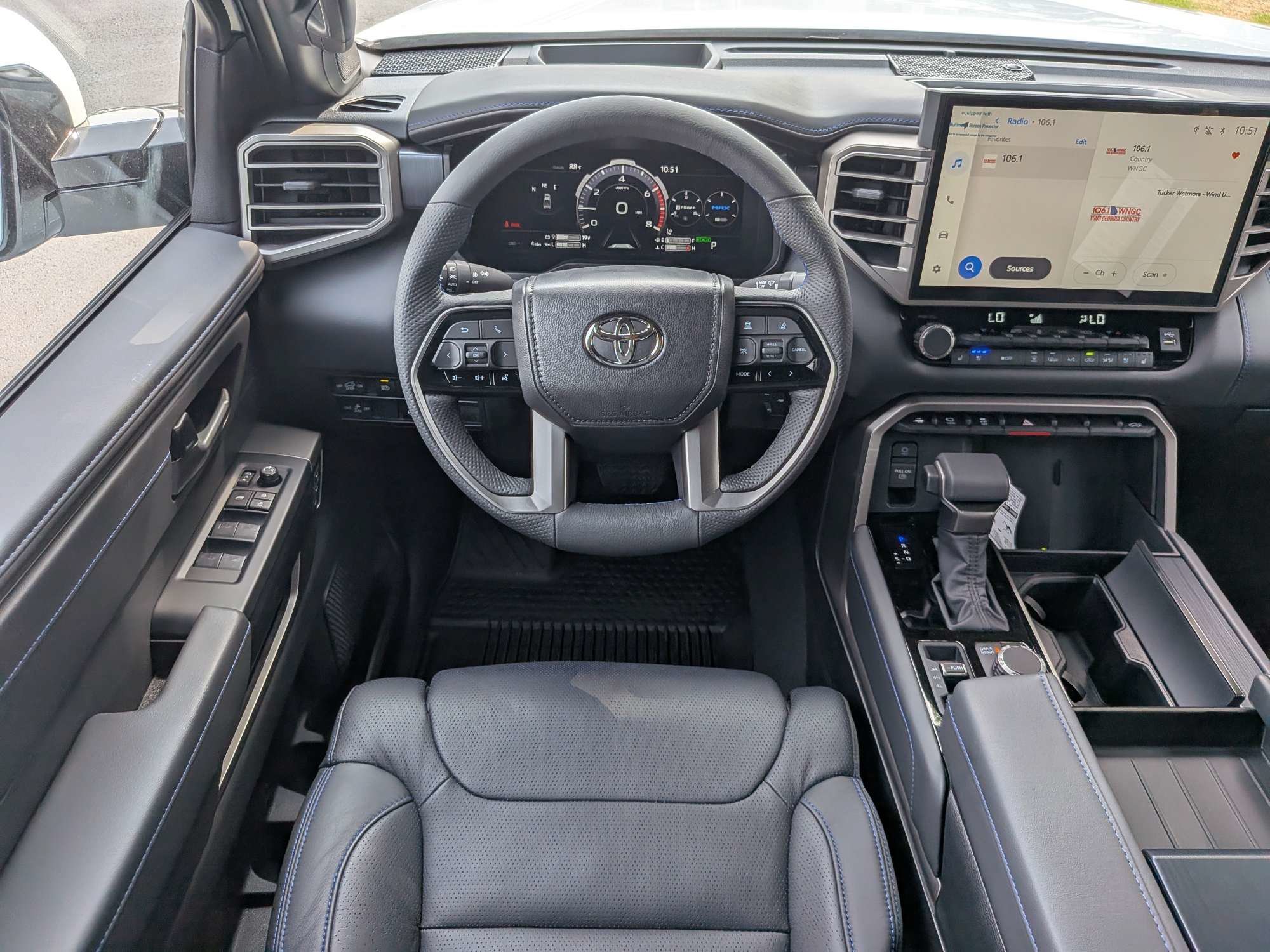 2026 Toyota Tundra Platinum - Photo 18