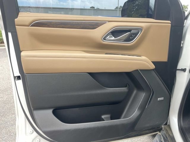 Used 2023 Beige Chevrolet Premier image 19