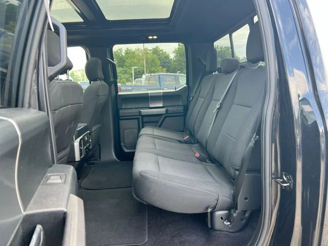 Used 2019 Black Ford XLT image 27