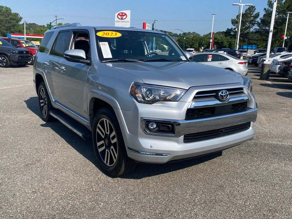 2023 Toyota 4Runner Limited 4WD V6's photo