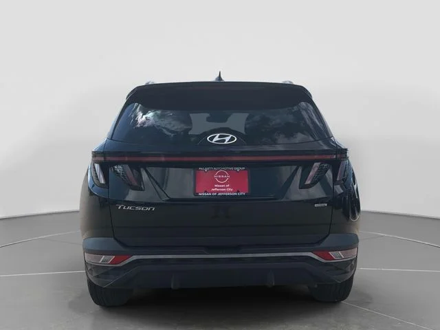 Used 2023 Black Hyundai SEL image 5