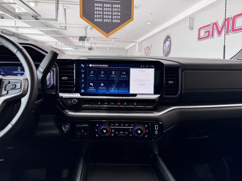 2025 Chevrolet Silverado 2500HD LTZ - Photo 19