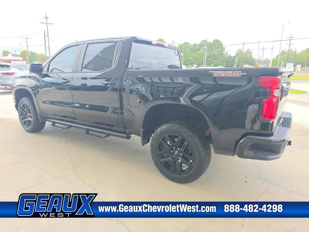 Used 2022 Black Chevrolet LT Trail Boss image 5